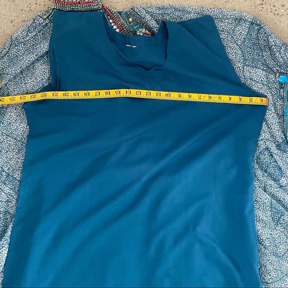 Elegant Blue and Red Maxi Dress - Picture 12 of 14